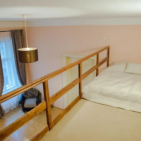Luxury Spacious Apartment *