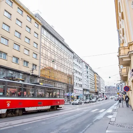 Apartment Luxury Spacious Prag