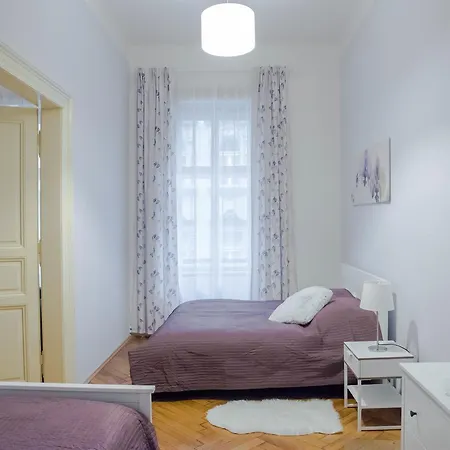 Luxury Spacious Apartmán