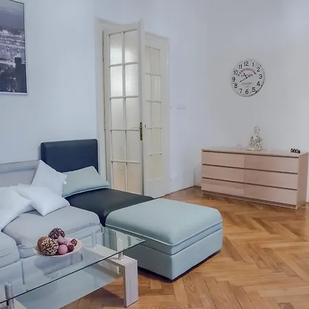 Apartament Luxury Spacious Praga